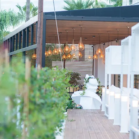 Hotel At Herbal Boutique & 5*