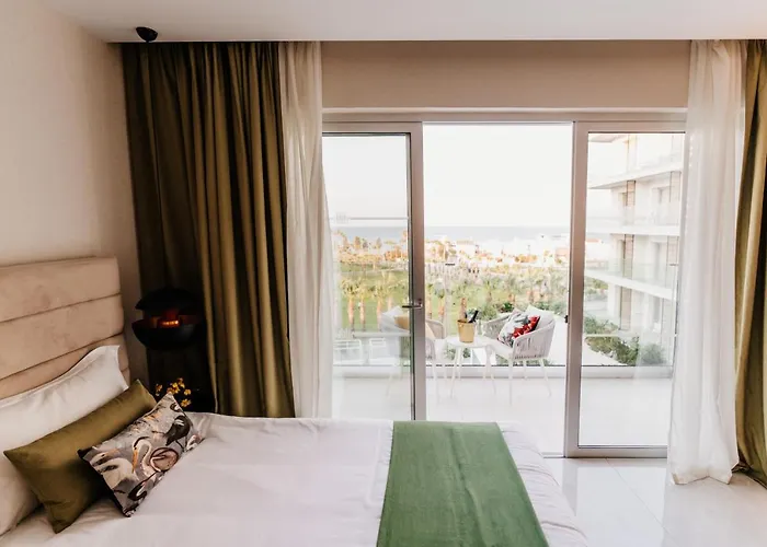 At Herbal Boutique & 5*