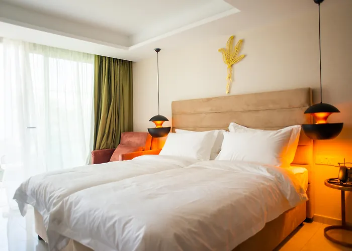 Hotell At Herbal Boutique & Protaras