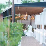 Hotel At Herbal Boutique & 5*