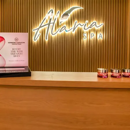 At Herbal Boutique & 프로타라스