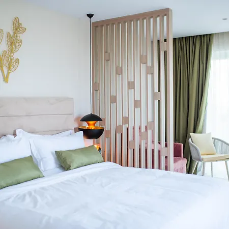 At Herbal Boutique &