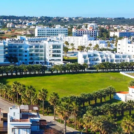 At Herbal Boutique &