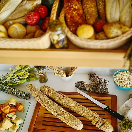 At Herbal Boutique & 5*