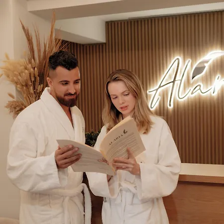 Hotel At Herbal Boutique & 5*