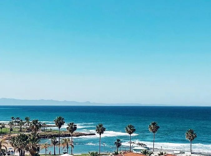 At Herbal Boutique & מלון 5*